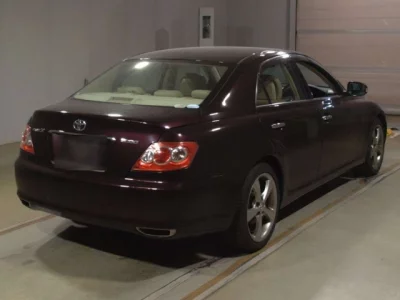 Toyota MARK X  с аукциона в Японии