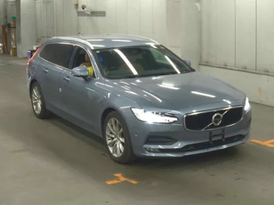 Volvo V90