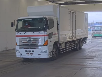 Hino PROFIA  с аукциона в Японии