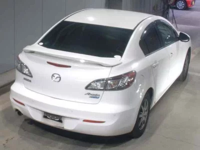 Mazda AXELA  с аукциона в Японии