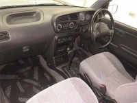 Daihatsu MIRA лот № 70310 оценка 3.5  с аукциона в Японии 3