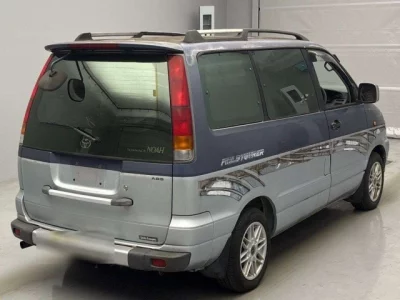 Toyota TOWN ACE NOAH  с аукциона в Японии