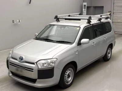 Toyota SUCCEED  с аукциона в Японии