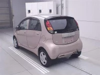 Mitsubishi I лот № 80029 оценка ***  с аукциона в Японии 1