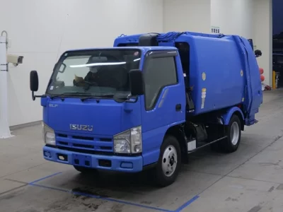 Isuzu ELF