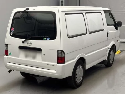 Mazda BONGO VAN  с аукциона в Японии