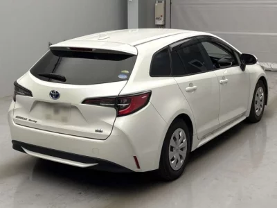 Toyota COROLLA TOURING  с аукциона в Японии