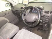 Honda LIFE лот № 80054 оценка ***  с аукциона в Японии 2