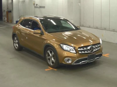 Mercedes-Benz GLA CLASS