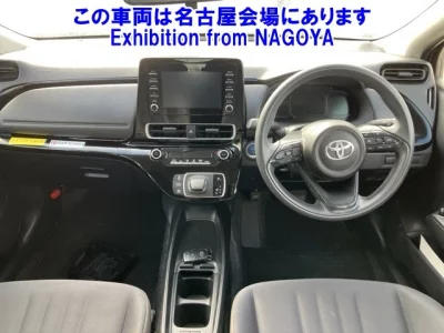 Toyota AQUA  с аукциона в Японии