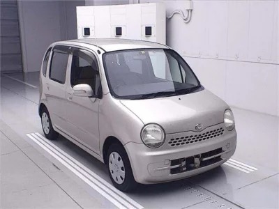Daihatsu MOVE LATTE