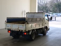 Hino DUTRO лот № 1334 оценка 3  с аукциона в Японии 1