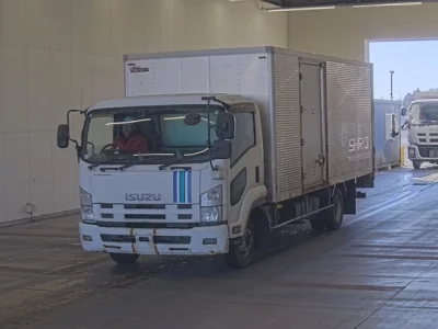 Isuzu FORWARD