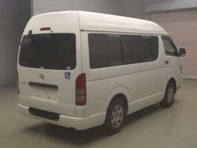 Toyota REGIUS ACE VAN