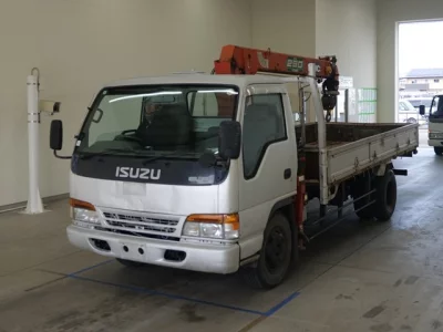 Isuzu ELF