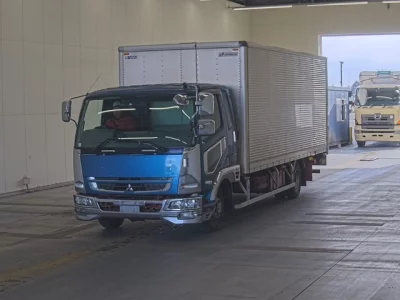 Mitsubishi FUSO FIGHTER