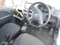 Mitsubishi I-MIEV лот № 80625 оценка ***  с аукциона в Японии 2