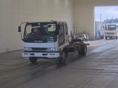 Isuzu FORWARD