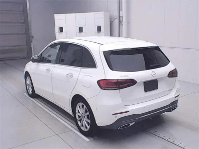 Mercedes-Benz B CLASS