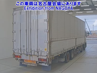 Hino TRUCK