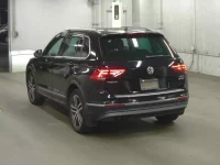 Volkswagen TIGUAN лот № 506 оценка R  с аукциона в Японии 4