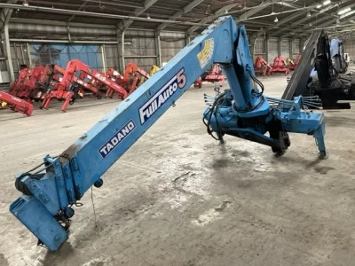 TADANO CRANE
