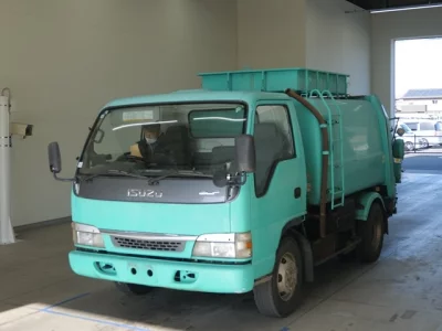 Isuzu ELF