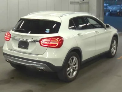 Mercedes-Benz GLA CLASS