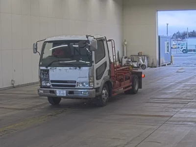 Mitsubishi FUSO FIGHTER