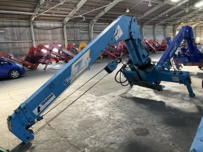 TADANO CRANE