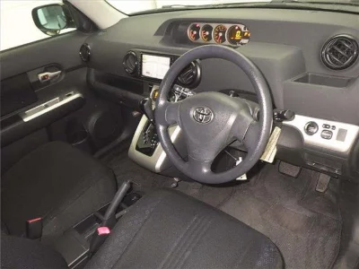 Toyota COROLLA RUMION