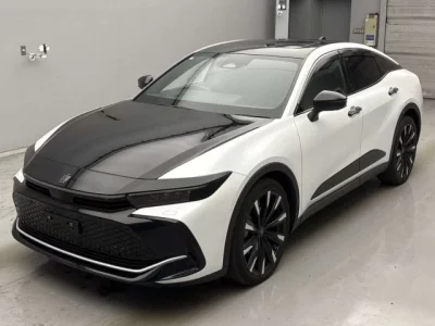 Toyota CROWN CROSSOVER