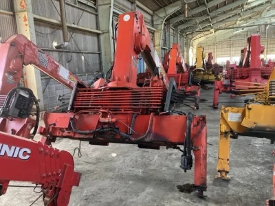 OTHERS UNIC CRANE
