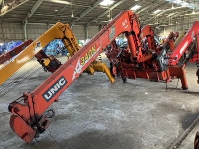 OTHERS UNIC CRANE