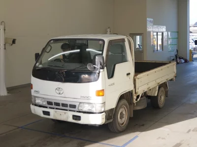 Toyota HIACE TRUCK