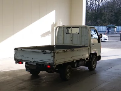 Toyota HIACE TRUCK