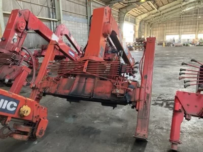 OTHERS UNIC CRANE