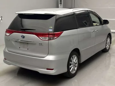 Toyota ESTIMA HYBRID