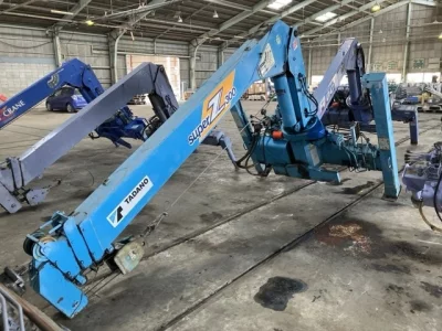TADANO CRANE