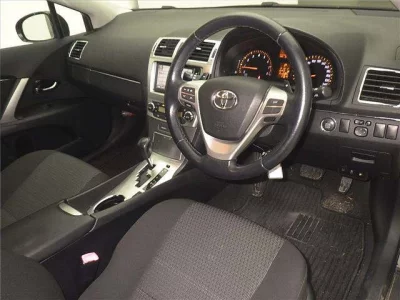 Toyota AVENSIS WAGON