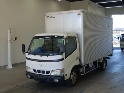 Hino DUTRO  с аукциона в Японии