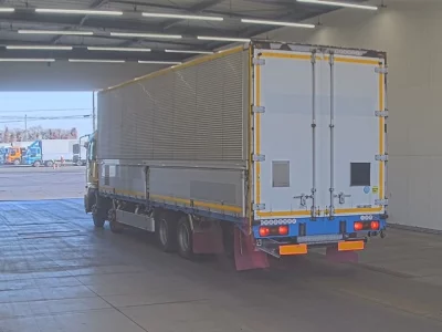 Hino PROFIA  с аукциона в Японии