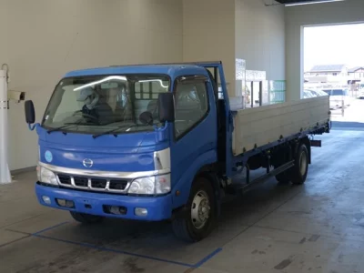 Hino DUTRO  с аукциона в Японии