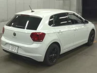 Volkswagen POLO лот № 597 оценка 4  с аукциона в Японии 1