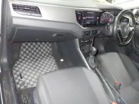 Volkswagen POLO лот № 597 оценка 4  с аукциона в Японии 2