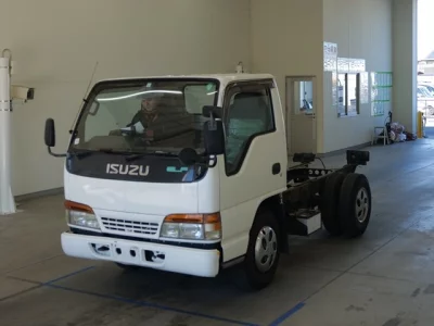 Isuzu ELF