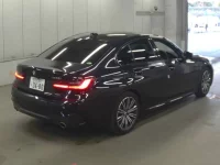 BMW 3-Series лот № 652 оценка 4.5  с аукциона в Японии 1