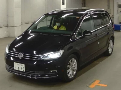 Volkswagen GOLF TOURAN