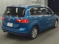 Volkswagen GOLF TOURAN лот № 665 оценка 3.5  с аукциона в Японии 1