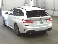 BMW 3-Series лот № 673 оценка 4.5  с аукциона в Японии 4